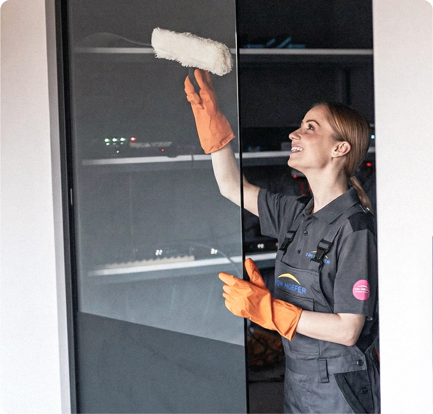 Glasreinigung - VON HOEFER Facility Services GmbH