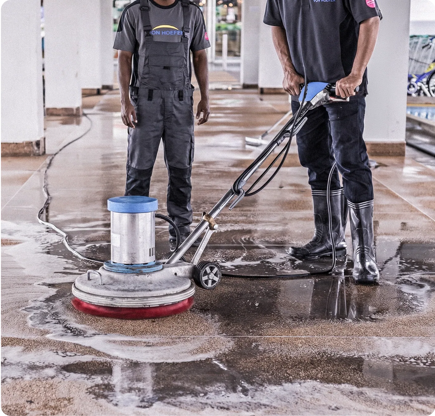 Steinreinigung - VON HOEFER Facility Services GmbH