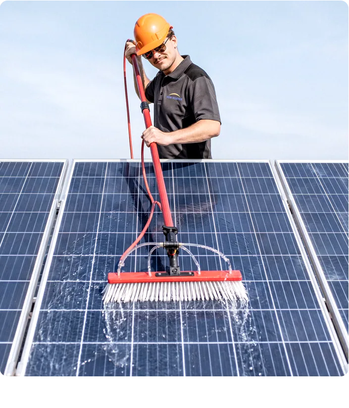 Solarreinigung - VON HOEFER Facility Services GmbH